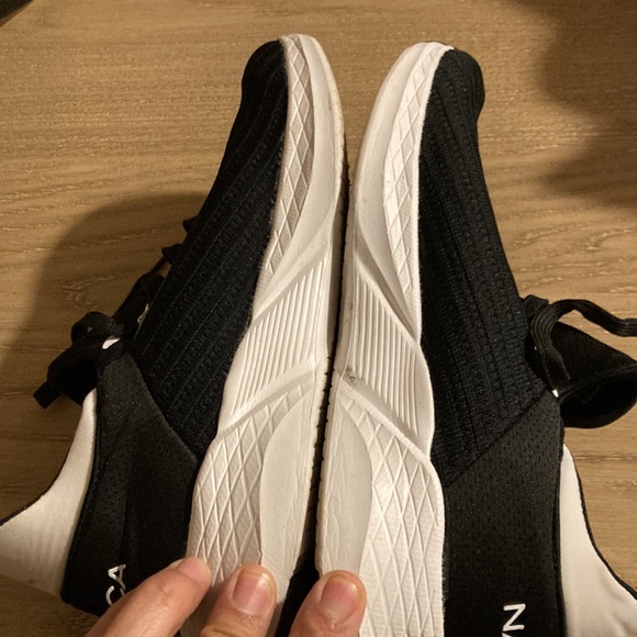 women náutica Size 8 - Picture 4 of 8